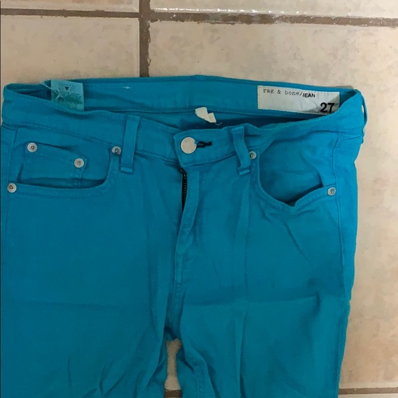 Jeans - Picture 2 of 3